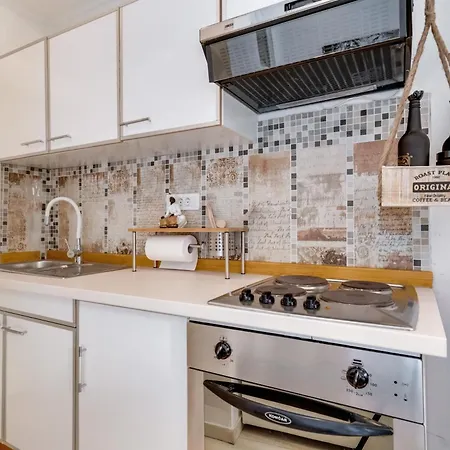 Apartment's Coli דירה *