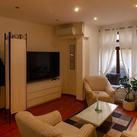 Apartment's Coli Bakar